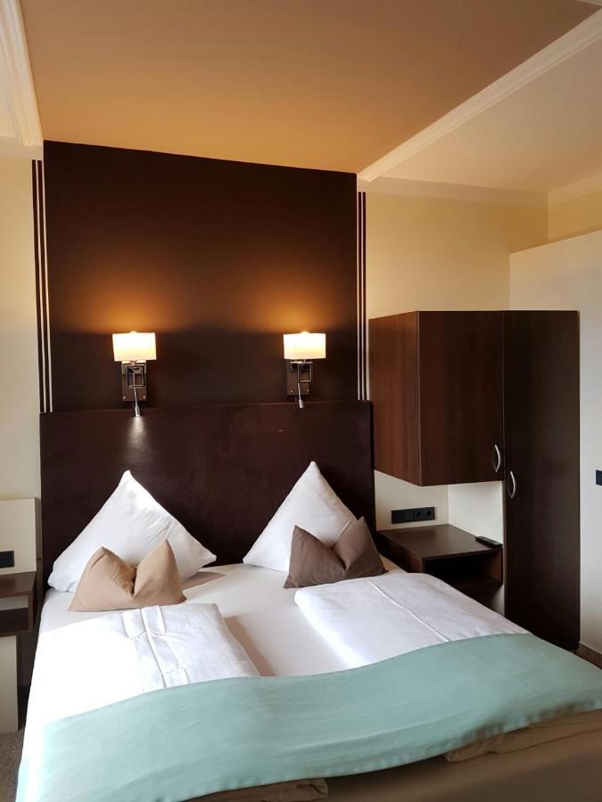 Parkhotel Bad Rehburg מראה חיצוני תמונה
